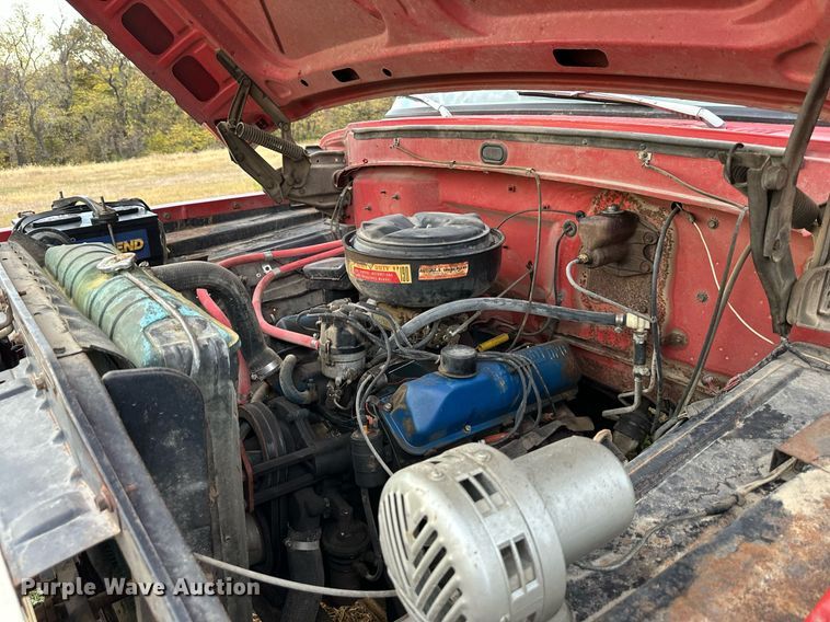 image for item DR2731 1966 Ford F600 pumper fire truck