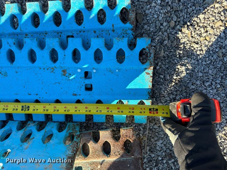 image for item DT0504 Approximately 10 shark bite mold board