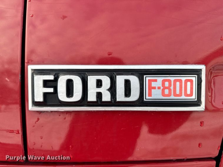 image for item EG7117 1981 Ford F826 pumper fire truck