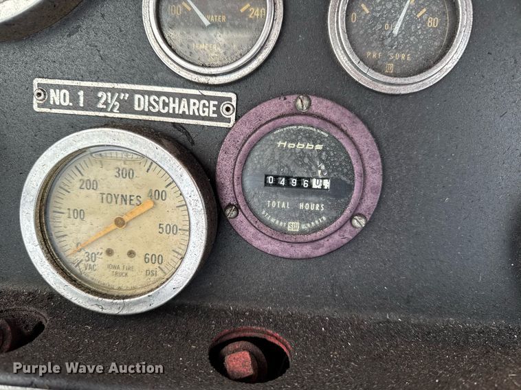 image for item EG7117 1981 Ford F826 pumper fire truck