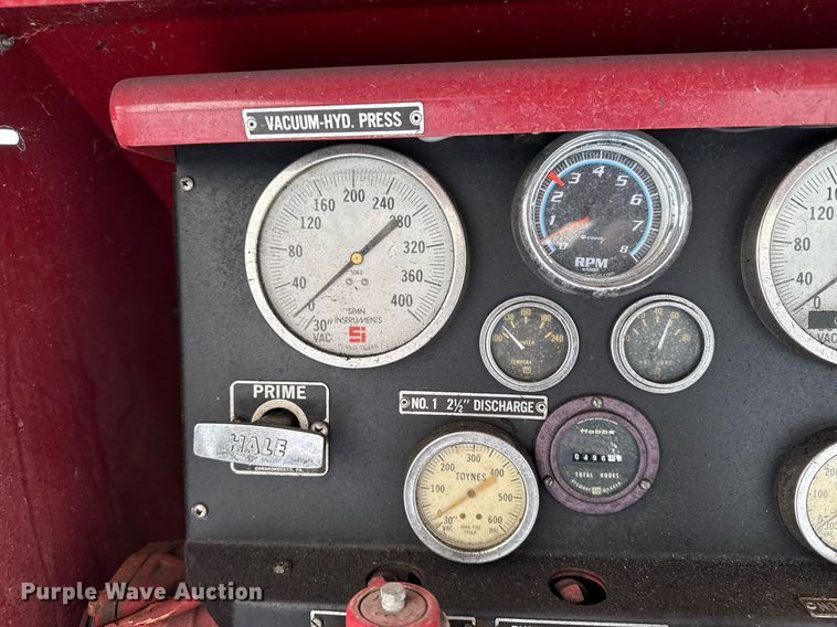 image for item EG7117 1981 Ford F826 pumper fire truck