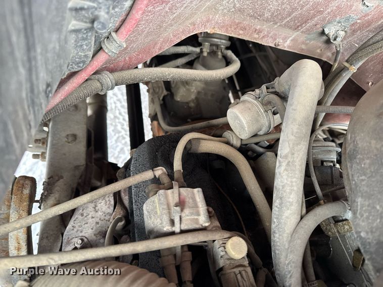 image for item EG7117 1981 Ford F826 pumper fire truck