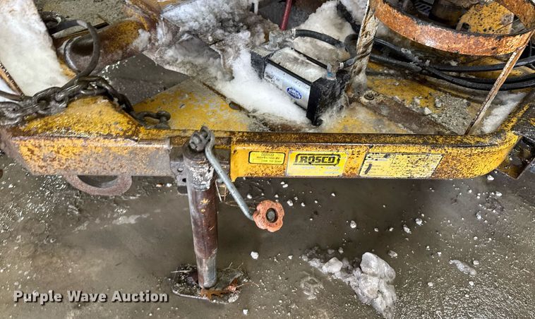 image for item EG7119 Rosco RA2000 pothole patcher