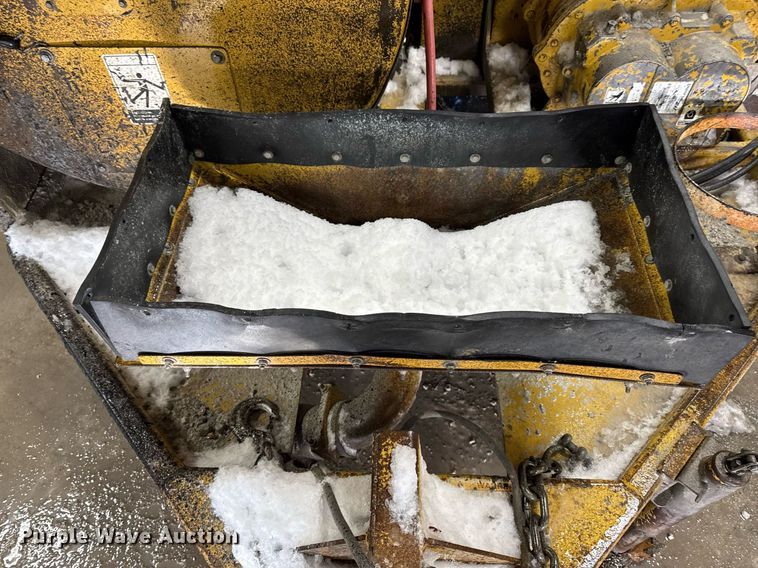 image for item EG7119 Rosco RA2000 pothole patcher