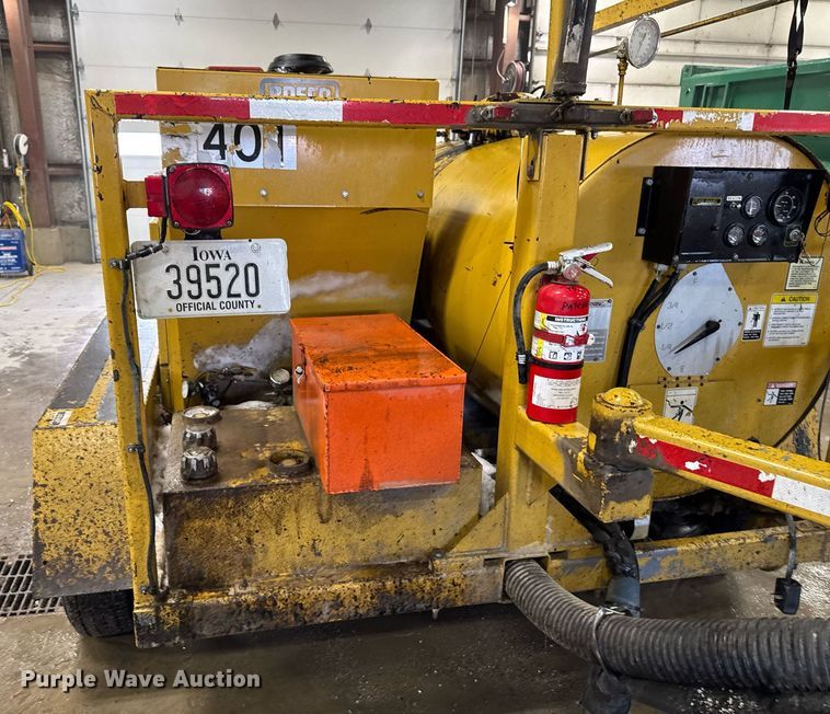 image for item EG7119 Rosco RA2000 pothole patcher