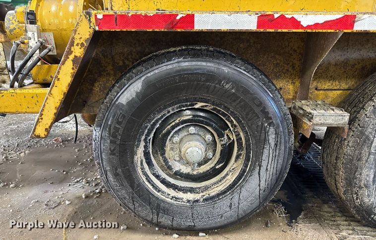 image for item EG7119 Rosco RA2000 pothole patcher