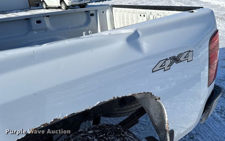 image for item EG7123 2013 Chevrolet Silverado 1500 Ext. Cab pickup truck