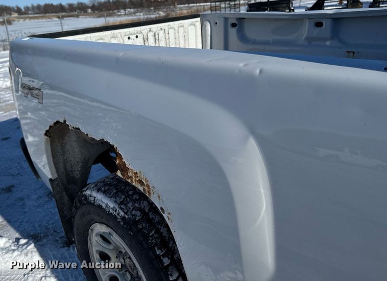 image for item EG7123 2013 Chevrolet Silverado 1500 Ext. Cab pickup truck