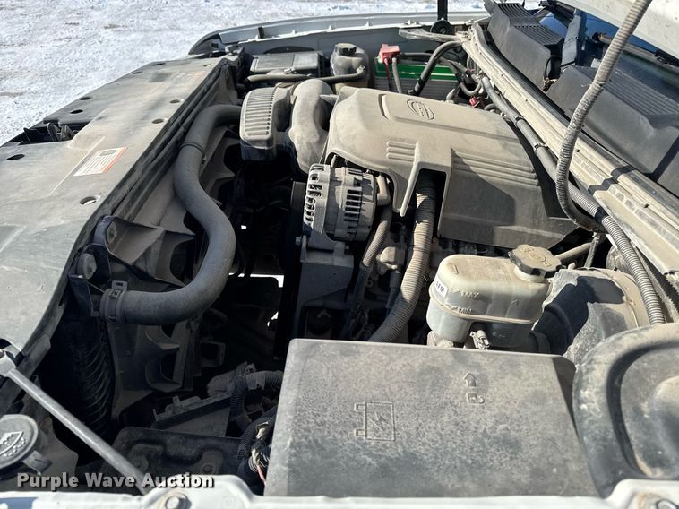 image for item EG7123 2013 Chevrolet Silverado 1500 Ext. Cab pickup truck