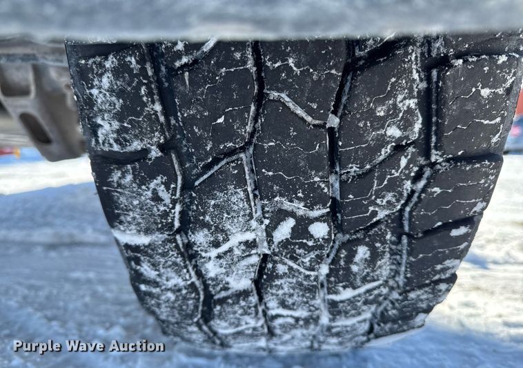 image for item EG7123 2013 Chevrolet Silverado 1500 Ext. Cab pickup truck