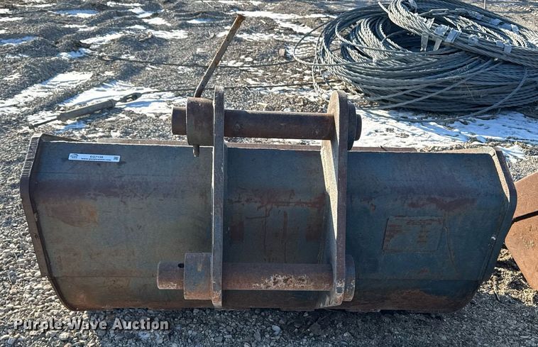 image for item EG7139 Esco excavator bucket