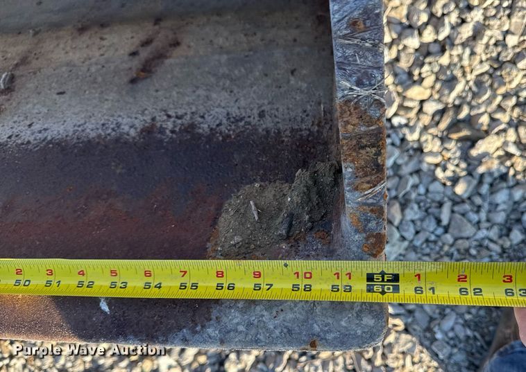 image for item EG7139 Esco excavator bucket