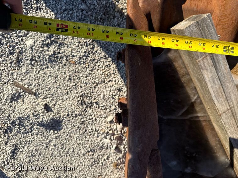 image for item EG7143 Hensley excavator bucket