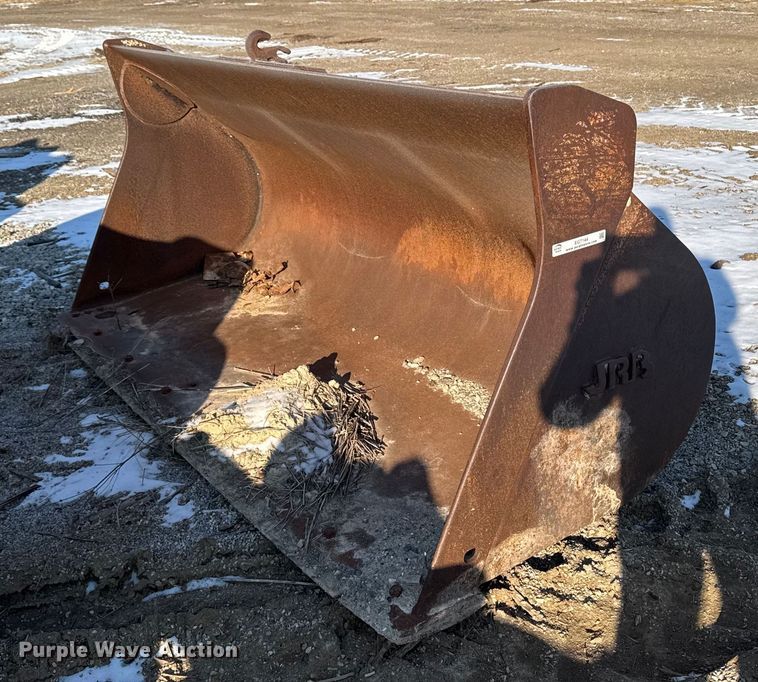 image for item EG7144 JRB wheel loader bucket