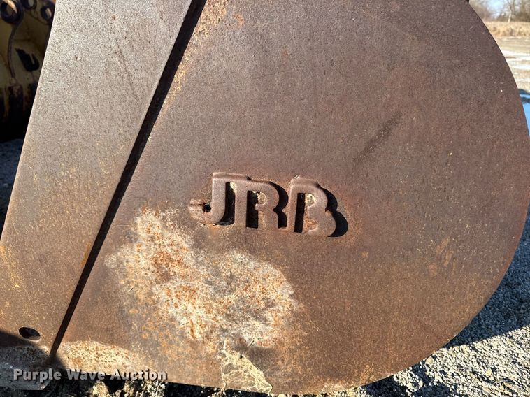 image for item EG7144 JRB wheel loader bucket