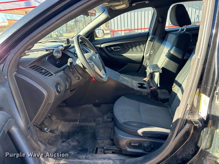 image for item EG7977 2013 Ford Taurus Police Interceptor 
