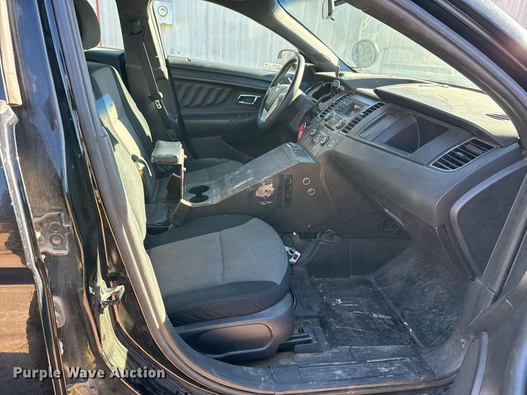 image for item EG7977 2013 Ford Taurus Police Interceptor 