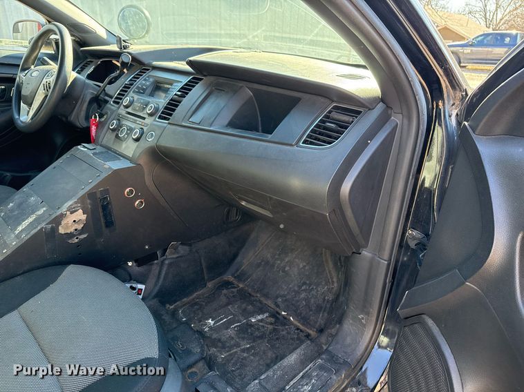 image for item EG7977 2013 Ford Taurus Police Interceptor 