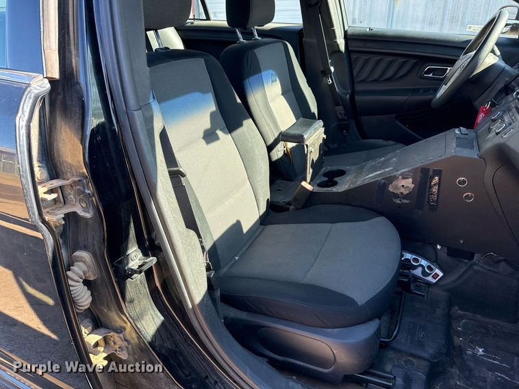 image for item EG7977 2013 Ford Taurus Police Interceptor 