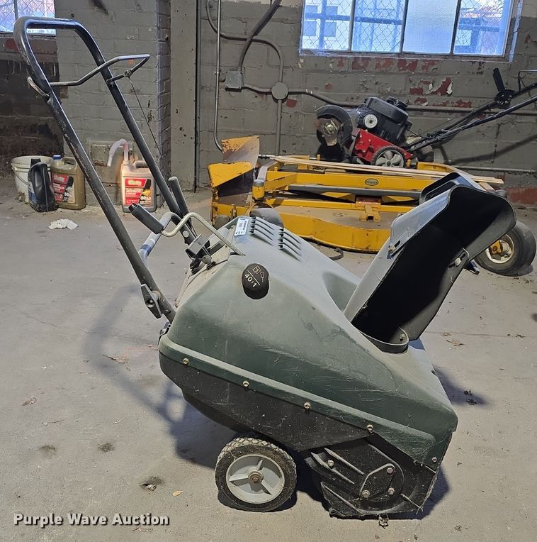 image for item EH8506 Craftsman snow blower