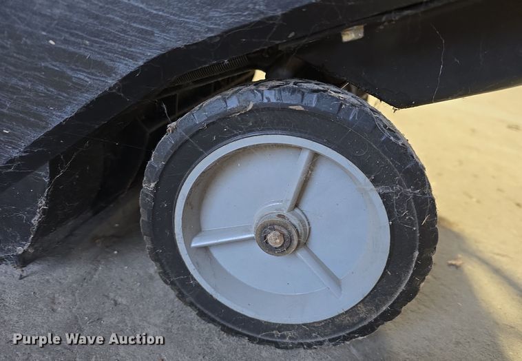 image for item EH8506 Craftsman snow blower