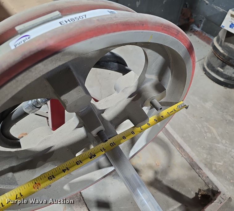 image for item EH8507 Coats 6100 tire balancer