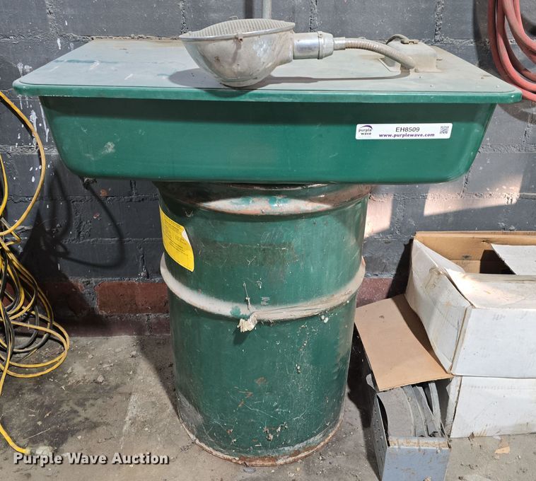 image for item EH8509 Safety Kleen 23.0 parts washer