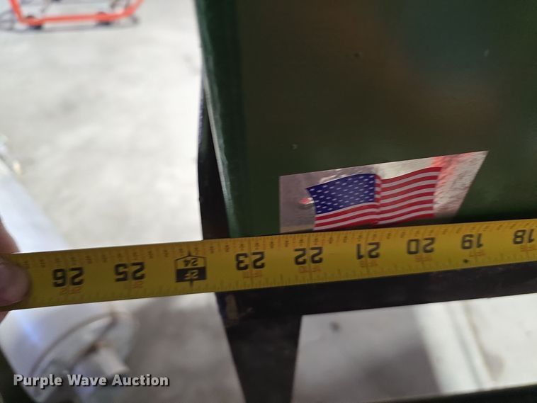 image for item EH8511 John Deere oil dispenser