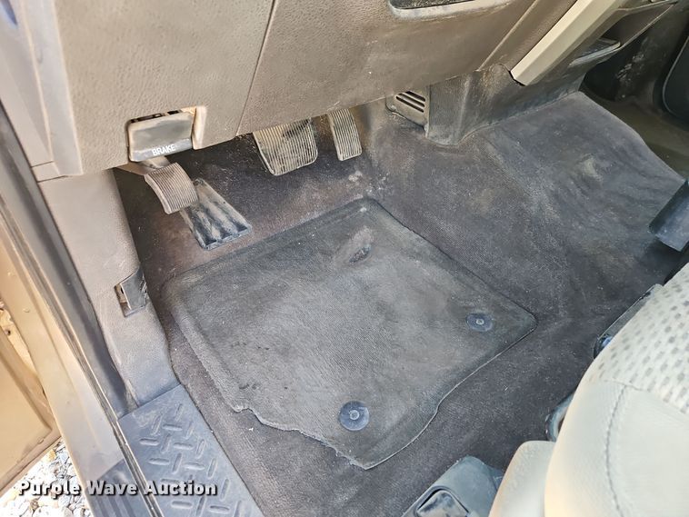 image for item EI8776 2011 Ford F150 SuperCab pickup truck