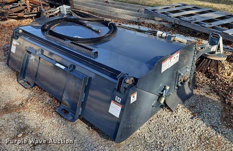 image for item EI8777 Virnig skid steer sweeper