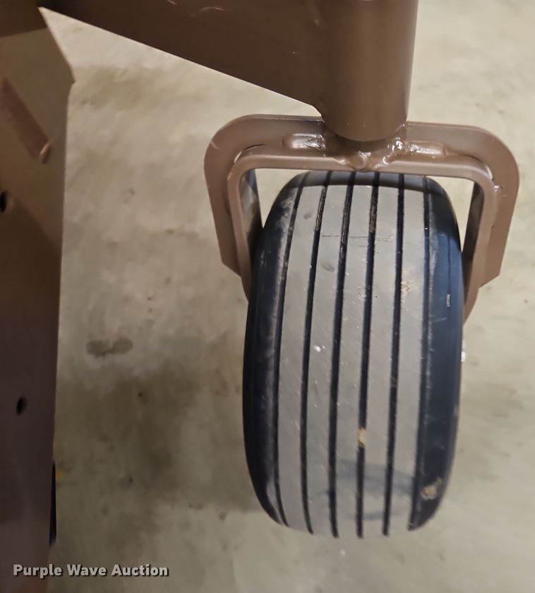 image for item EI8778 2009 Grasshopper 729T6 ZTR lawn mower