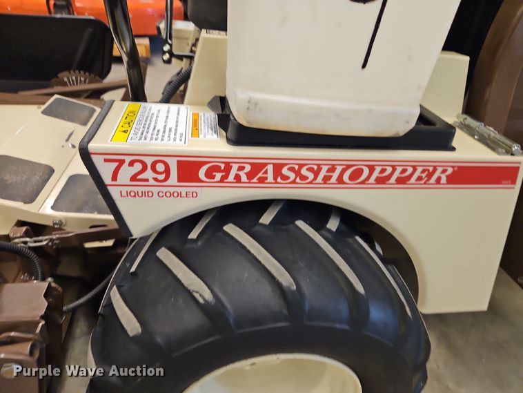 image for item EI8778 2009 Grasshopper 729T6 ZTR lawn mower