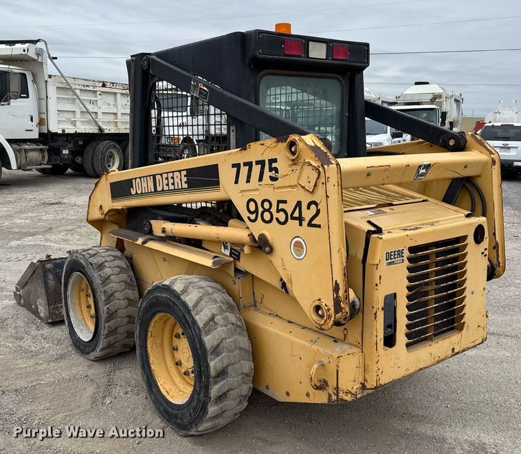 image for item EJ3414 1998 John Deere 7775 skid steer loader
