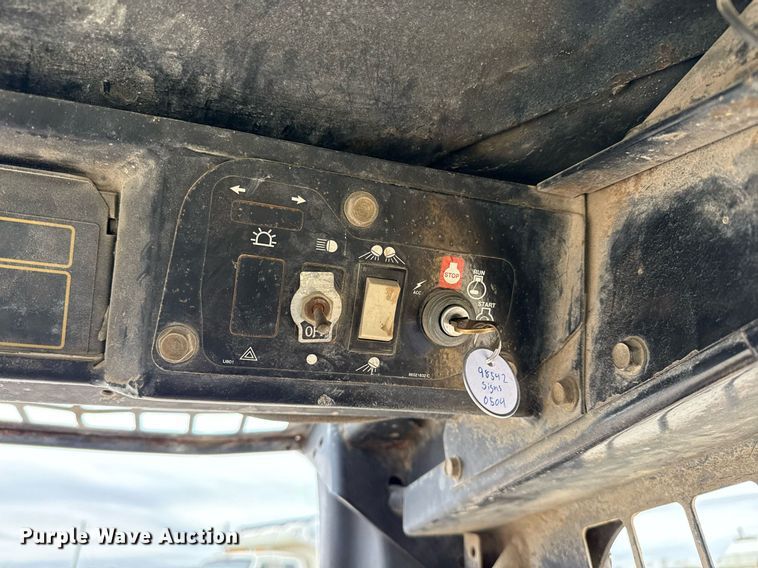 image for item EJ3414 1998 John Deere 7775 skid steer loader