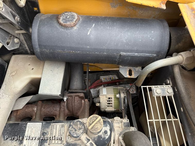 image for item EJ3414 1998 John Deere 7775 skid steer loader