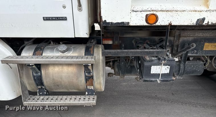 image for item EJ3416 2007 Sterling LT7500 dump truck