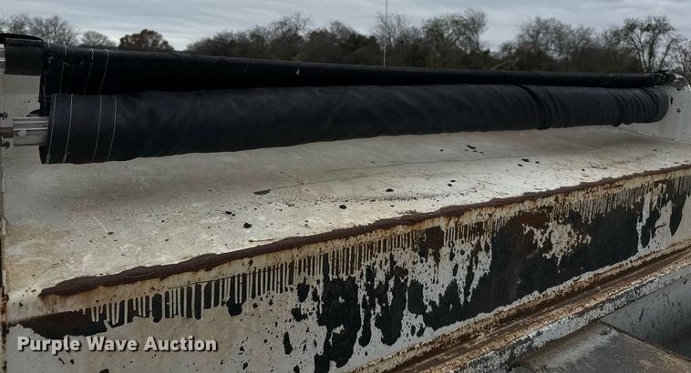 image for item EJ3416 2007 Sterling LT7500 dump truck