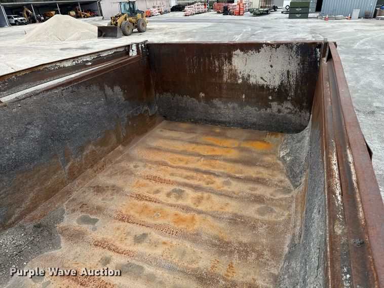 image for item EJ3416 2007 Sterling LT7500 dump truck