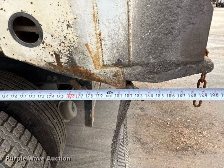 image for item EJ3416 2007 Sterling LT7500 dump truck