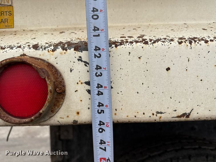 image for item EJ3416 2007 Sterling LT7500 dump truck