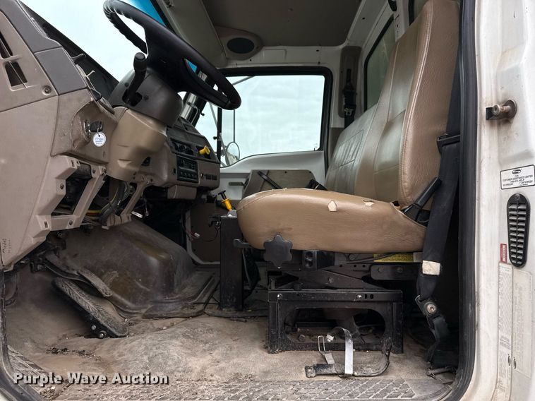 image for item EJ3416 2007 Sterling LT7500 dump truck