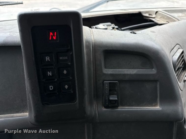 image for item EJ3416 2007 Sterling LT7500 dump truck