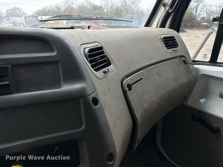 image for item EJ3416 2007 Sterling LT7500 dump truck