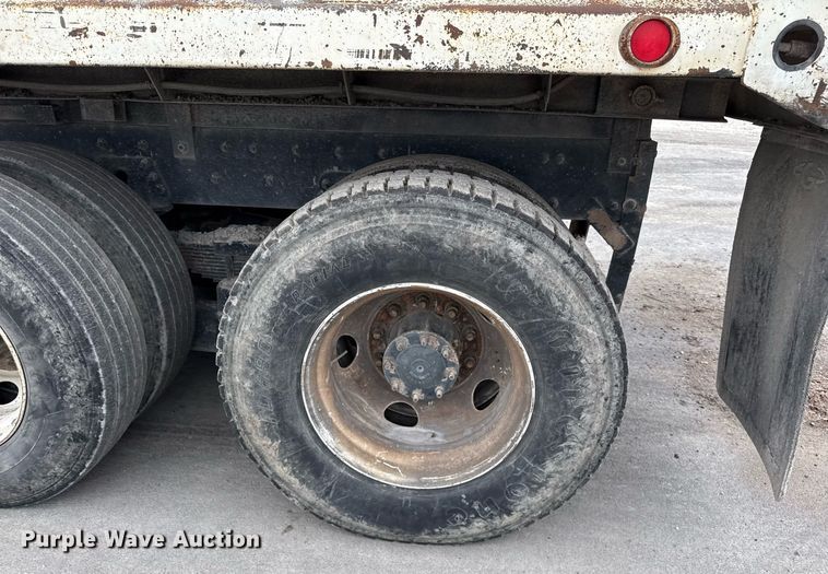 image for item EJ3416 2007 Sterling LT7500 dump truck