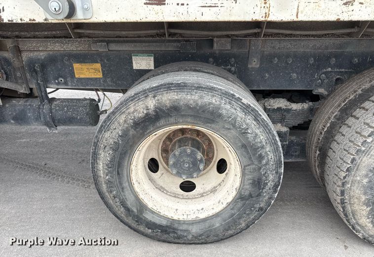 image for item EJ3416 2007 Sterling LT7500 dump truck