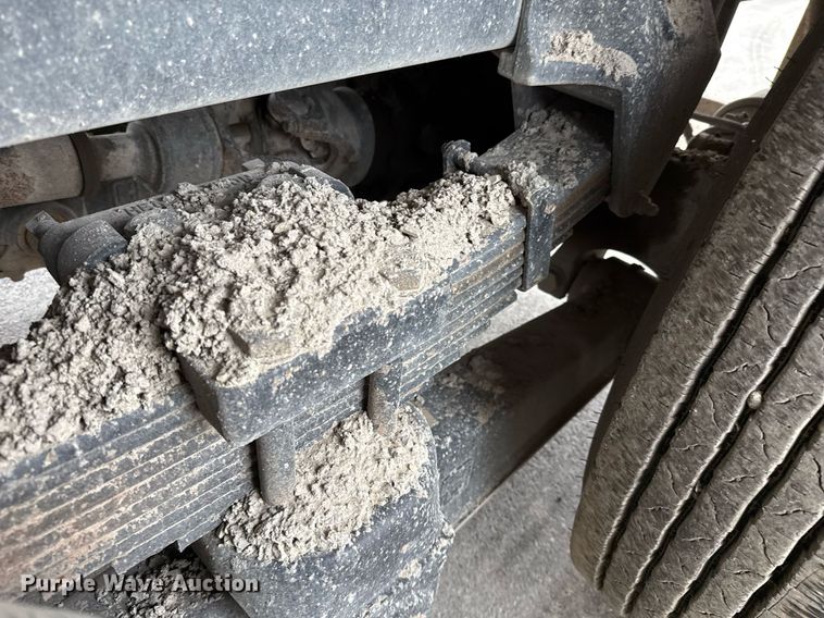 image for item EJ3416 2007 Sterling LT7500 dump truck