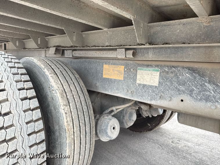 image for item EJ3417 2007 Sterling LT7500 dump truck