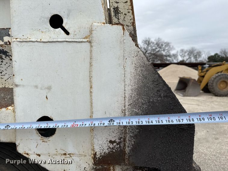 image for item EJ3417 2007 Sterling LT7500 dump truck