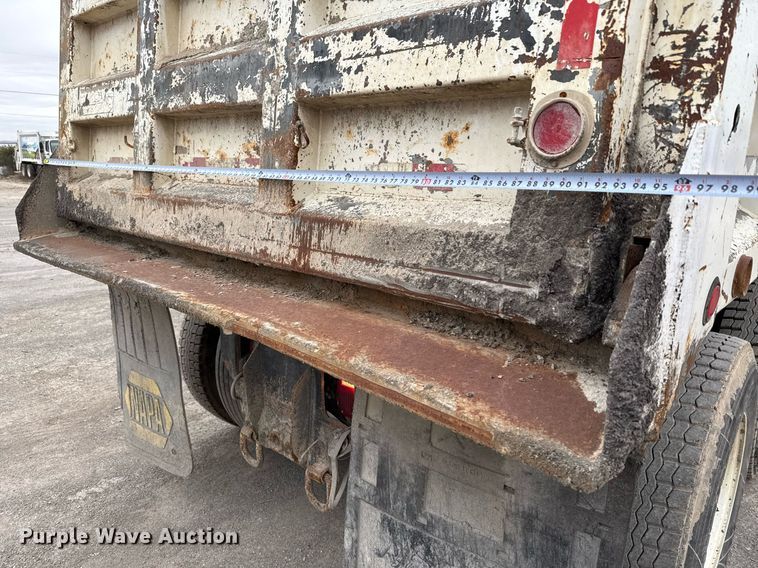 image for item EJ3417 2007 Sterling LT7500 dump truck