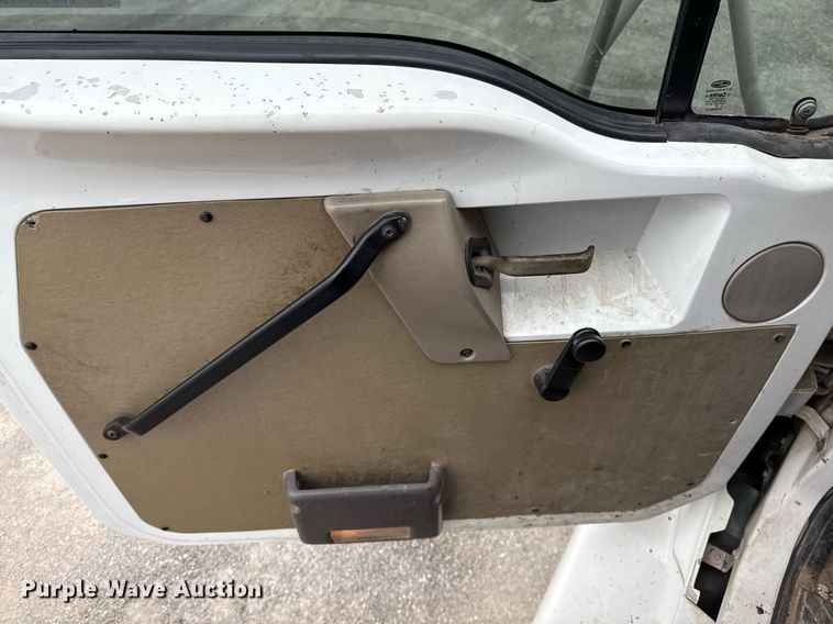 image for item EJ3417 2007 Sterling LT7500 dump truck